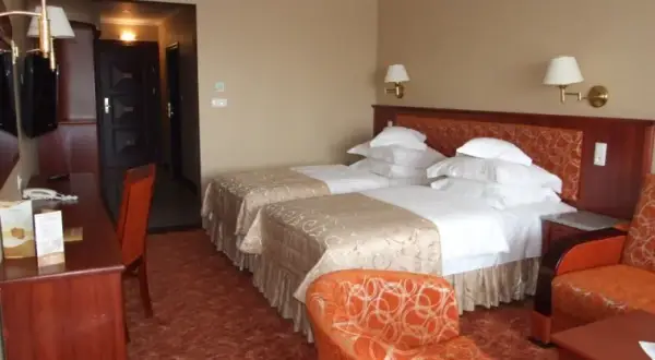 Gołębiewski Mikołajki: 689 pokoi. Czy to hotel dla Ciebie?