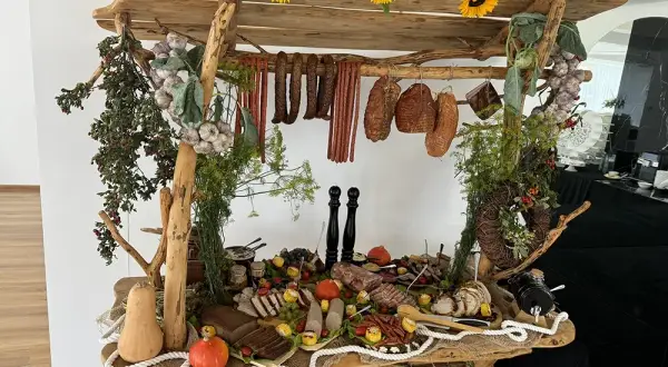 Gdzie zjeść w Dobczycach? TOP 3 restauracje i lokalne smaki