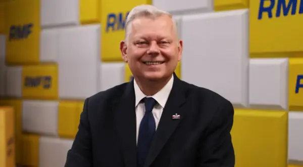 Lotnisko w Radomiu: 850 mln zł. Czy to się opłaciło?