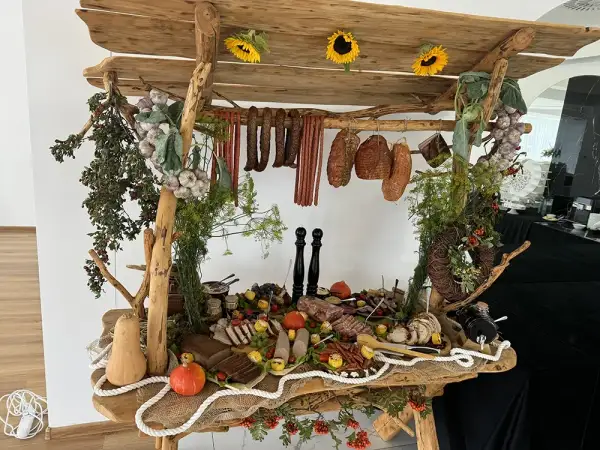 Gdzie zjeść w Dobczycach? TOP 3 restauracje i lokalne smaki
